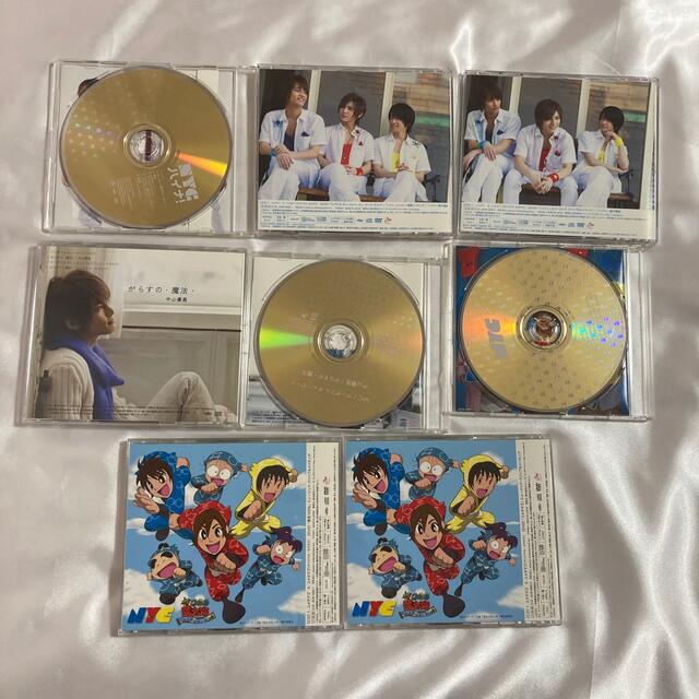 NYC(エヌワイシー)のNYC CD８枚まとめ売り エンタメ/ホビーのタレントグッズ(アイドルグッズ)の商品写真