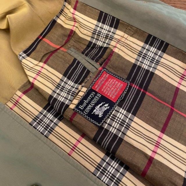 最新作安い BURBERRY バーバリー コマンダー2 バルマカンコート 60年代 英国製 玉虫の通販 by xxxFuritaroxxx's  shop｜バーバリーならラクマ