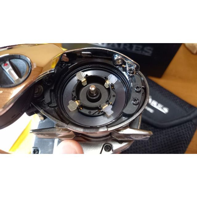 SHIMANO(シマノ)のSHIMANO　19アンタレス スポーツ/アウトドアのフィッシング(リール)の商品写真