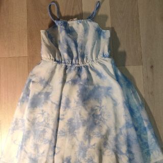 エイチアンドエム(H&M)のmakkurokuromi様専用　新品☆H&M  シフォンワンピース　130(ワンピース)