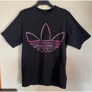 アディダス(adidas)のadidas 手書き風　Tシャツ(Tシャツ(半袖/袖なし))