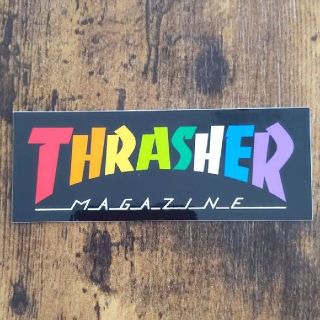 スラッシャー(THRASHER)の(縦3.9cm横10.3cm)THRASHER スラッシャー　ステッカー(スケートボード)