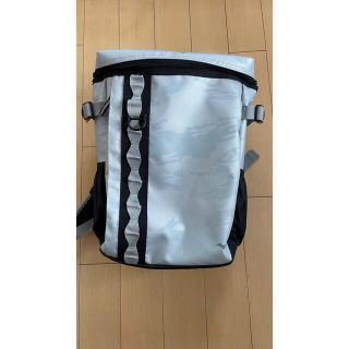 ミズノ(MIZUNO)の【美品】ミズノ フットボール バックパック 20L ※送料込※(バッグパック/リュック)