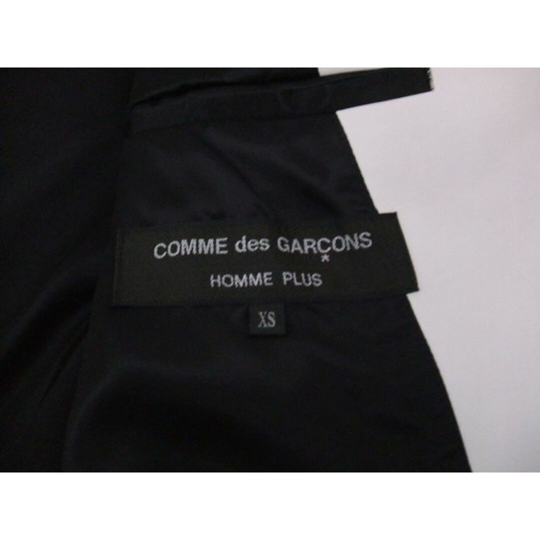 COMME des GARCONS HOMME PLUS(コムデギャルソンオムプリュス)のCOMME des GARCONS HOMME PLUS 2015AW ロジャー・バレン 儀式 PP-J042 サイズXS フェイクレザー テーラードジャケット ホワイト メンズ コムデギャルソンオムプリュス【中古】2-0704M☆ メンズのジャケット/アウター(テーラードジャケット)の商品写真