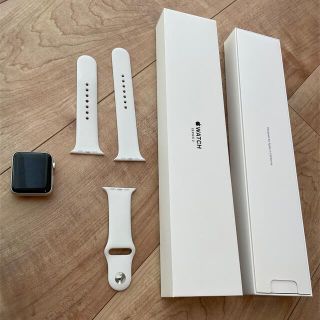 アップル(Apple)のApple Watch series3 42mm シルバー　GPS 送料込(腕時計(デジタル))