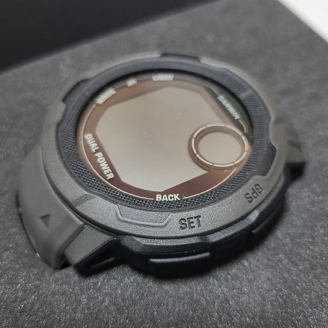 GARMIN(ガーミン)のガーミン　Instinct 2　Dual Power Graphite メンズの時計(腕時計(デジタル))の商品写真