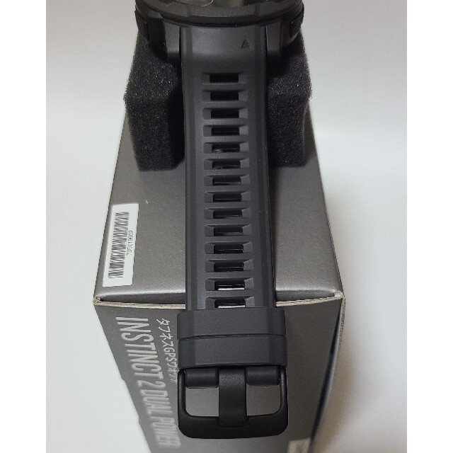 GARMIN(ガーミン)のガーミン　Instinct 2　Dual Power Graphite メンズの時計(腕時計(デジタル))の商品写真
