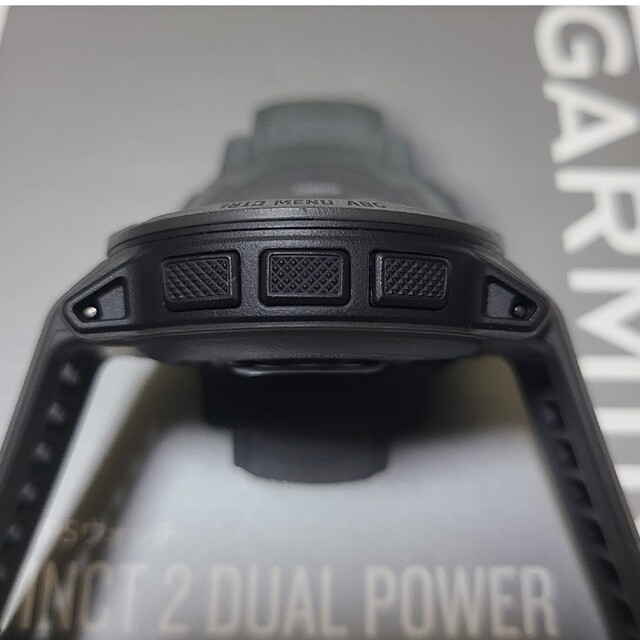 GARMIN(ガーミン)のガーミン　Instinct 2　Dual Power Graphite メンズの時計(腕時計(デジタル))の商品写真