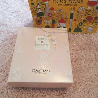 ロクシタン(L'OCCITANE)の【KOBA様専用】ロクシタン オーキデ ヘアミスト&ハンドクリーム(ハンドクリーム)