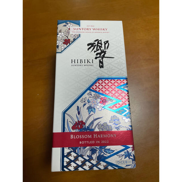 サントリー(サントリー)の「響 BLOSSOM HARMONY 2022」「山崎」「白州」3本セット 食品/飲料/酒の酒(ウイスキー)の商品写真