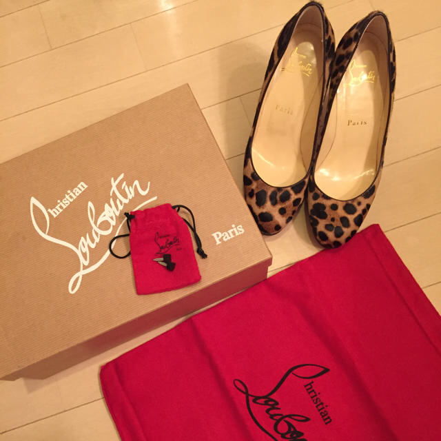 値下げ【新品】ルブタン リボンパンプスChristian Louboutinレア