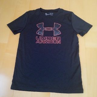 アンダーアーマー(UNDER ARMOUR)のアンダーアーマー　140(Tシャツ/カットソー)