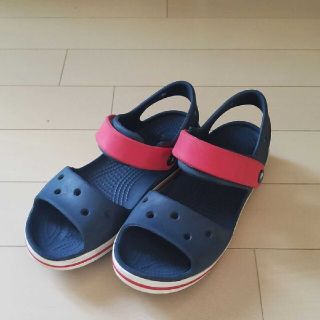 クロックス(crocs)のクロックス キッズ サンダル　19.5㎝(サンダル)