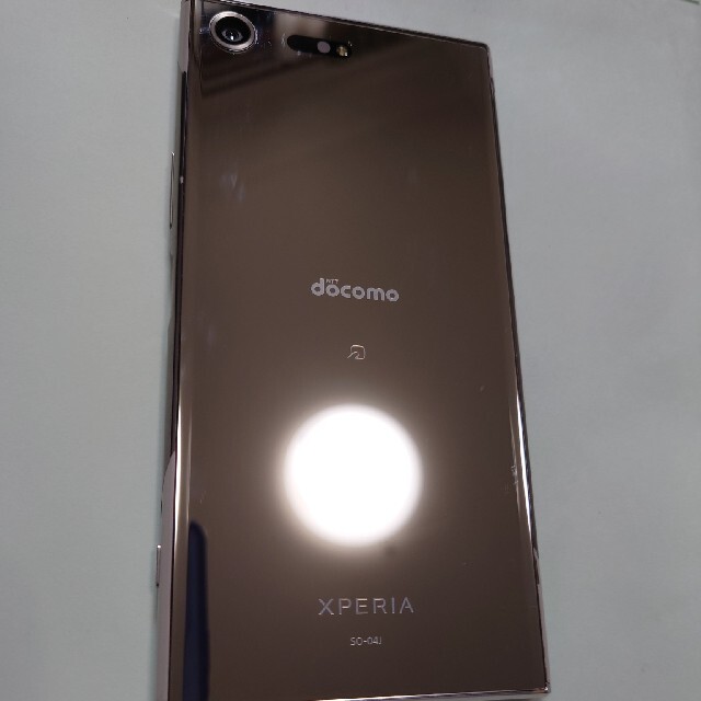 Sony Xperia XZ Premium ルミナスクロム docomo