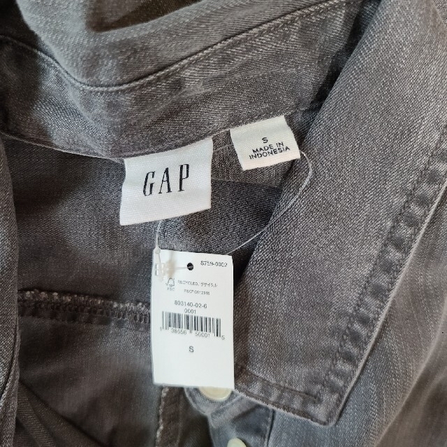 GAP(ギャップ)のGAP　ワンピース新品未使用 レディースのワンピース(ロングワンピース/マキシワンピース)の商品写真