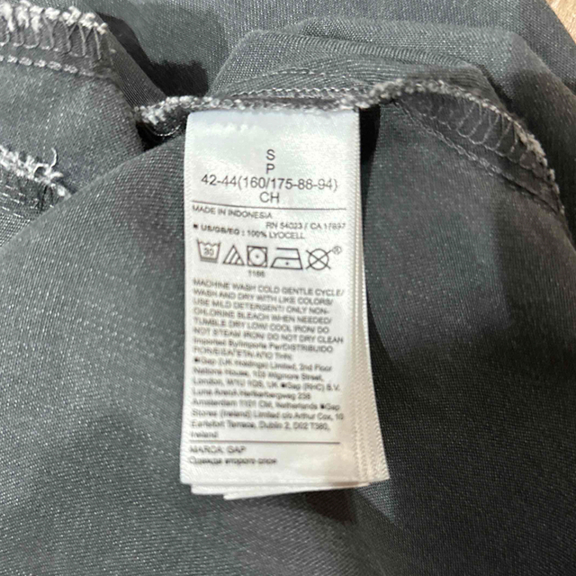 GAP(ギャップ)のGAP　ワンピース新品未使用 レディースのワンピース(ロングワンピース/マキシワンピース)の商品写真