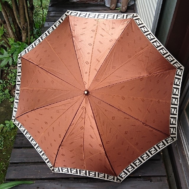 FENDI フェンディ の 折りたたみ傘🌂 ブラウン系