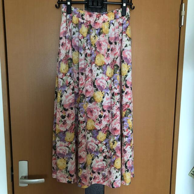 花柄ロングスカート　Lサイズ レディースのスカート(ロングスカート)の商品写真