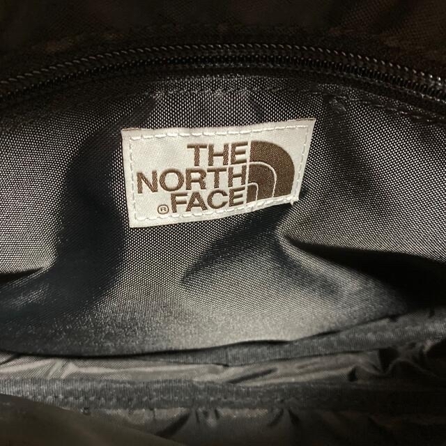 THE NORTH FACE(ザノースフェイス)の新品未使用　韓国正規品　ノースフェイス　スリングバッグ　ボディバッグ　男女兼用 メンズのバッグ(ボディーバッグ)の商品写真