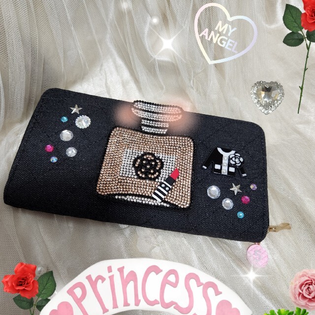 キラキラ香水デコ長財布✩ミニチャームつき レディースのファッション小物(財布)の商品写真