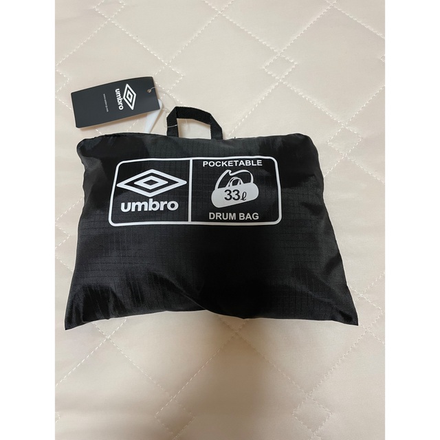 UMBRO(アンブロ)の未使用☆umbro アンブロ ドラムバッグ　ボストンバッグ メンズのバッグ(ドラムバッグ)の商品写真