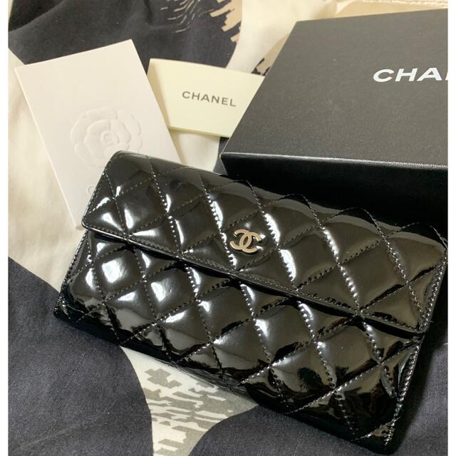 CHANEL(シャネル)のCHANEL シャネル 長財布　エナメル レディースのファッション小物(財布)の商品写真