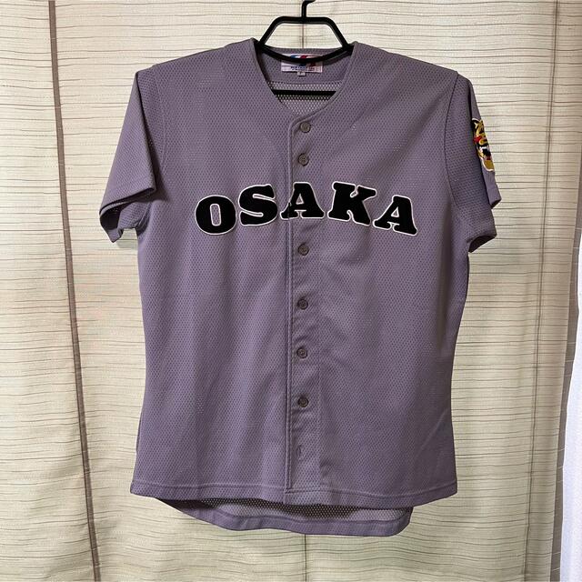 阪神タイガース(ハンシンタイガース)の阪神タイガース OSAKA 復刻 ユニフォーム スポーツ/アウトドアの野球(応援グッズ)の商品写真