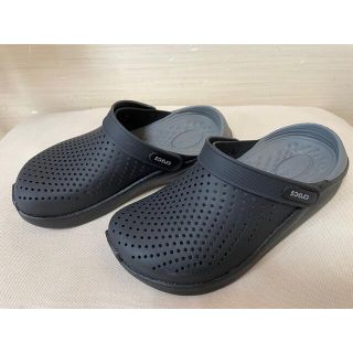 クロックス(crocs)の美品☆crocs クロックス ライトライドクロッグ サンダル(サンダル)