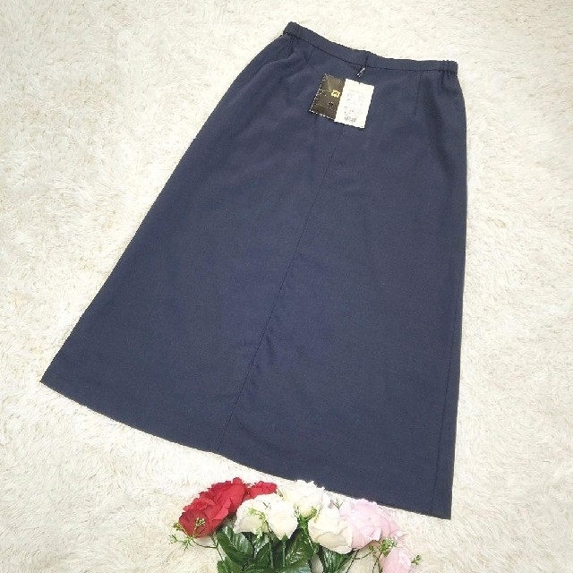 レジャンス　ロングスカート　マキシ　紺　タグ付き　大きいサイズ　ウール　美品 レディースのスカート(ロングスカート)の商品写真