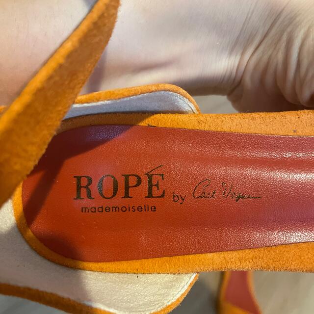 ROPE’(ロペ)のROPE オレンジサンダル レディースの靴/シューズ(サンダル)の商品写真