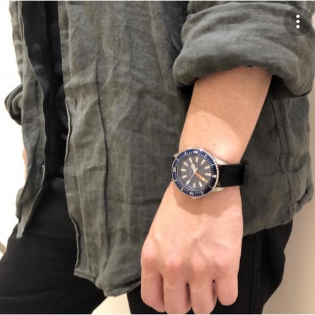 新品【Movement in Motion】SEIKO メカダイバー 腕時計