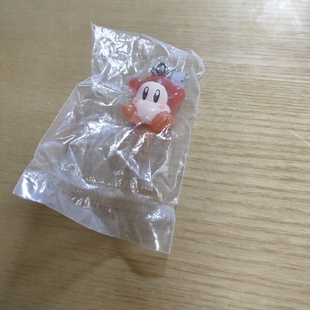 星のカービィめじるしアクセサリー ワルドディ エンタメ/ホビーのアニメグッズ(キーホルダー)の商品写真