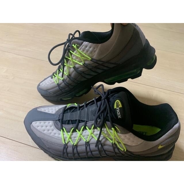 NIKE(ナイキ)の28.5 NIKE AIR MAX 95 ULTRA SE ナイキ エアマックス メンズの靴/シューズ(スニーカー)の商品写真