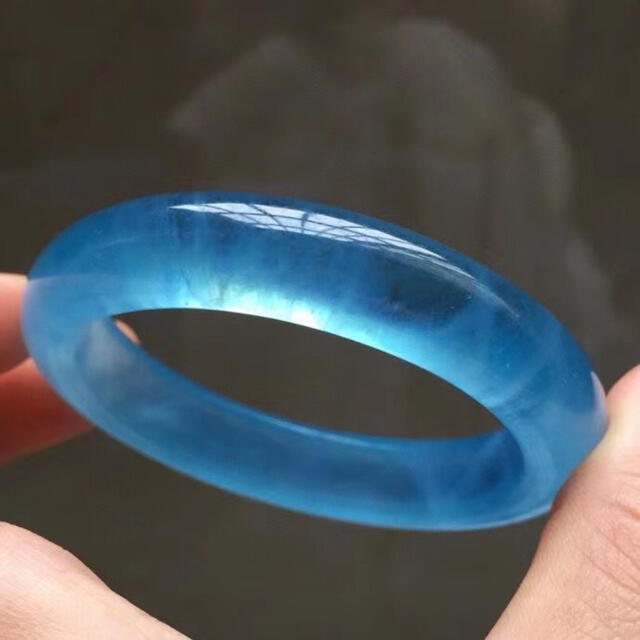 変更OK 【天然】アクアマリン バングル 57mm - 通販 - www.nutriprove.cl