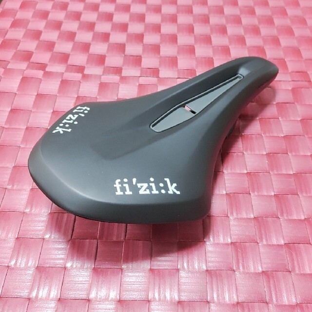 【使用少•美品】fi’zi:k ARGO TERRA X5自転車