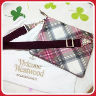 ヴィヴィアンウエストウッド(Vivienne Westwood)の【美品】ショルダーバッグ　ヴィヴィアン　チェック(ショルダーバッグ)