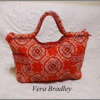 ヴェラブラッドリー(Vera Bradley)のVera Bradleyヴェラブラッドリー♡パプリカ柄キルティングトートバッグ(トートバッグ)