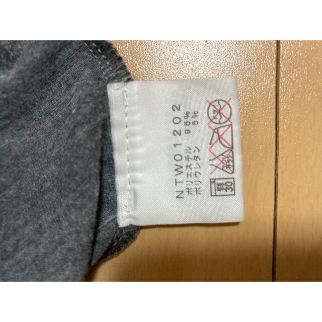 THE NORTH FACE(ザノースフェイス)のザ　ノースフェイス　半袖　ロゴT  グレー　S-Mサイズ相当 レディースのトップス(Tシャツ(半袖/袖なし))の商品写真