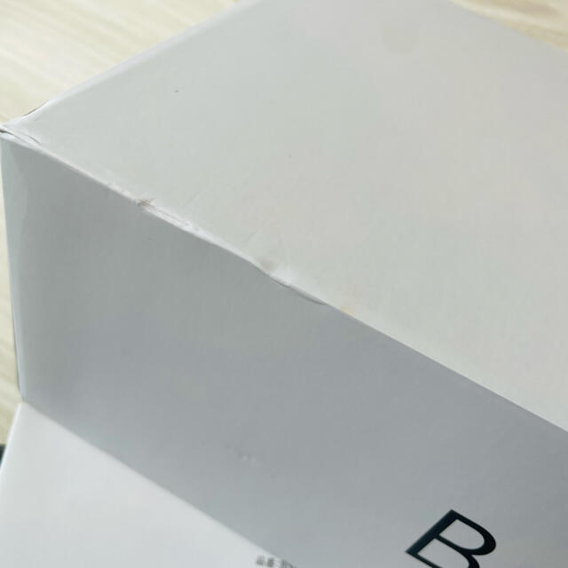 ☆連休限定値下☆ 未使用 BONIQ BNQ-01 シルキーホワイト