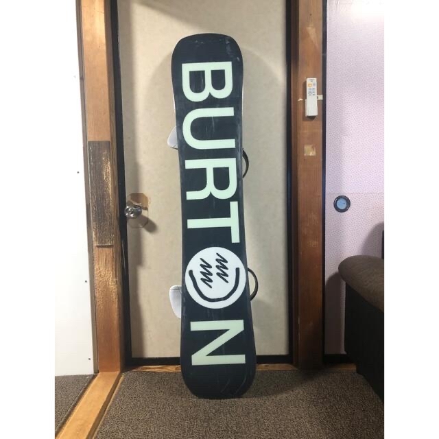BURTON(バートン)のBarton instigator バインディング2点セット スポーツ/アウトドアのスノーボード(ボード)の商品写真