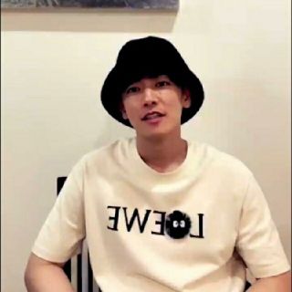 LOEWE 千と千尋コラボ　まっくろくろすけTシャツ