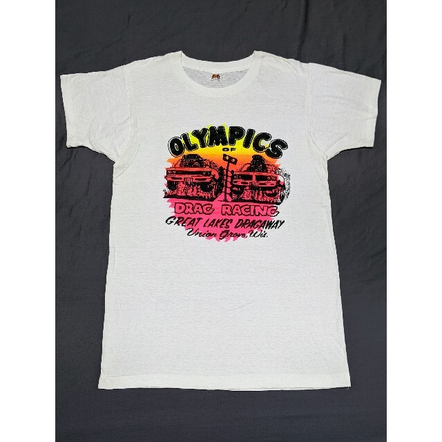 男性に人気! アメリカ古着半袖Tシャツビッグプリントアメ車Lホワイト