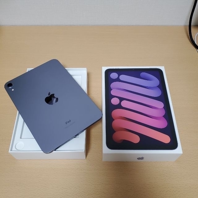 iPad mini 第6世代 Wi-Fiモデル 64GB (＋保護カバー付き)