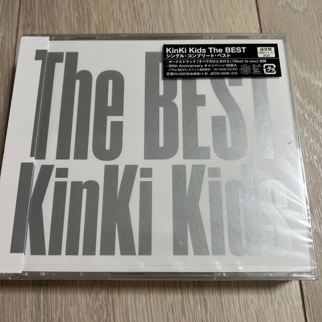 KinKi Kids(キンキキッズ)のKinKi Kids The BEST エンタメ/ホビーのCD(ポップス/ロック(邦楽))の商品写真