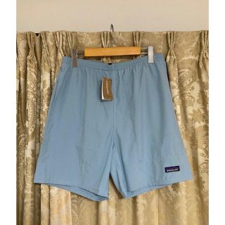 パタゴニア(patagonia)の新品　パタゴニア　水陸両用　バギーパンツ　水色　メンズM (ショートパンツ)