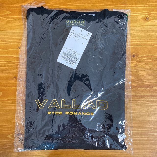Vallad Studio ロゴTシャツ（ブラック・Mサイズ）Tシャツ/カットソー(半袖/袖なし)
