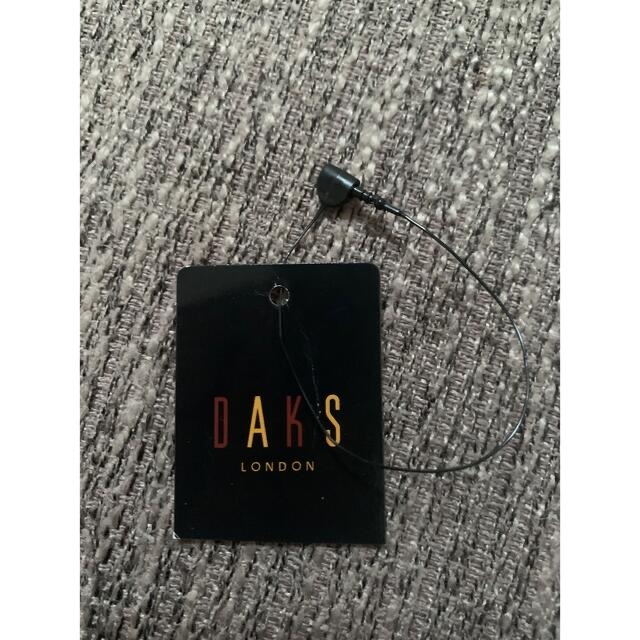 DAKS(ダックス)の【まめまる様専用‼️【新品未使用】DAKS ミニハンドバッグ＆大判ハンカチ付き レディースのバッグ(ハンドバッグ)の商品写真