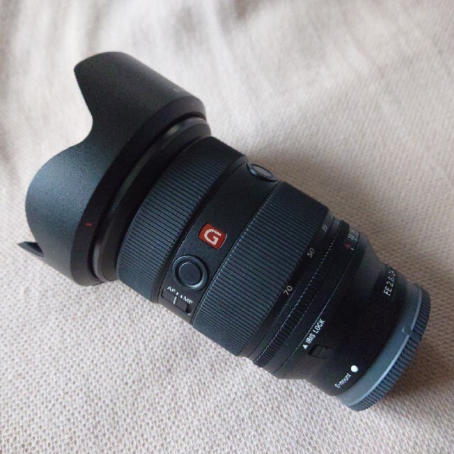 SONY(ソニー)のSONY SEL2470GM2 ほぼ未使用、メーカー保証あり、フィルター付き スマホ/家電/カメラのカメラ(レンズ(ズーム))の商品写真