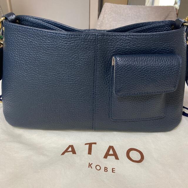 ATAO(アタオ)の【美品】アタオ　　チヴィ　ネイビーショルダーバッグ2way レディースのバッグ(ショルダーバッグ)の商品写真