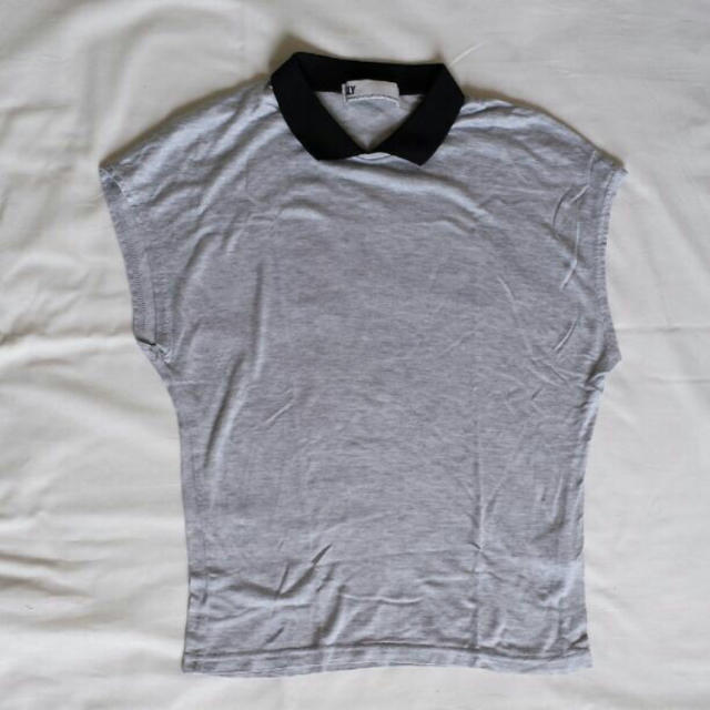 SLY(スライ)のSLY 襟付き ノースリ シャツ トップス レディースのトップス(Tシャツ(半袖/袖なし))の商品写真